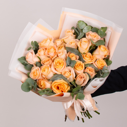 Монобукет из 25 роз 02